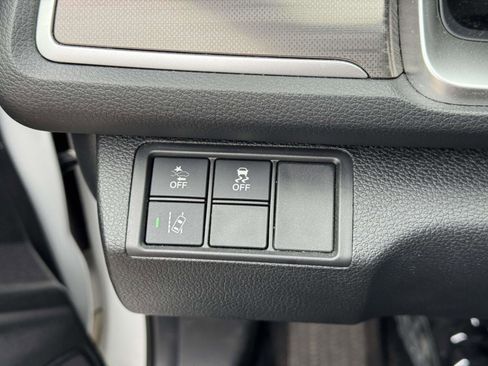 Used 2019 Honda Civic EX-L image 19