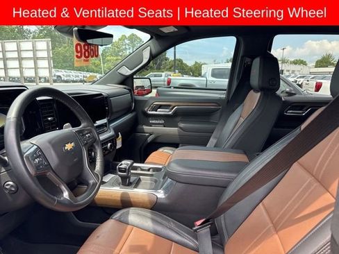 Used 2025 Chevrolet Silverado 1500 High Country AWD/4WD image 12