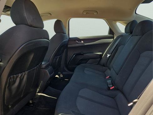 Used 2022 Kia K5 LXS FWD image 19