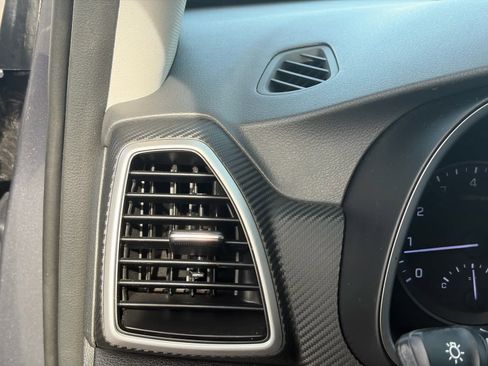 Used 2019 Hyundai Tucson Night image 17