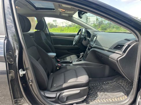 Used 2017 Hyundai Elantra Value Edition w/ Cargo Package FWD image 19