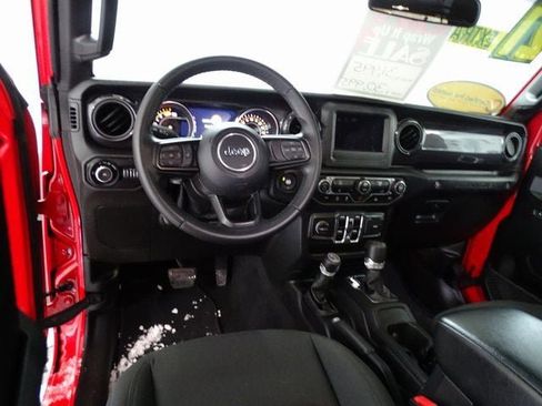 Certified 2021 Jeep Wrangler Unlimited Sport image 5