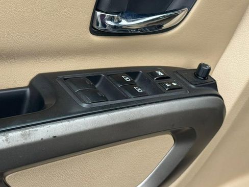 Used 2015 Nissan Armada SV w/ SV Driver Package RWD image 13