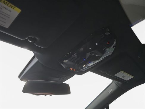 Used 2024 BMW iX xDrive50 w/ Premium Package image 25