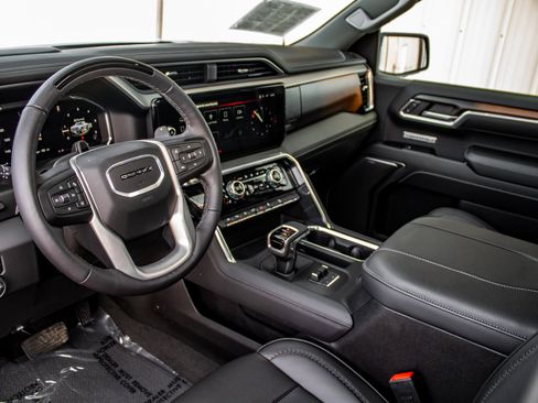 Used 2026 GMC Sierra 1500 Denali image 18