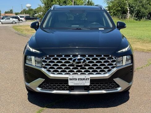 Used 2022 Hyundai Santa Fe SEL w/ Convenience + Premium Package FWD image 2