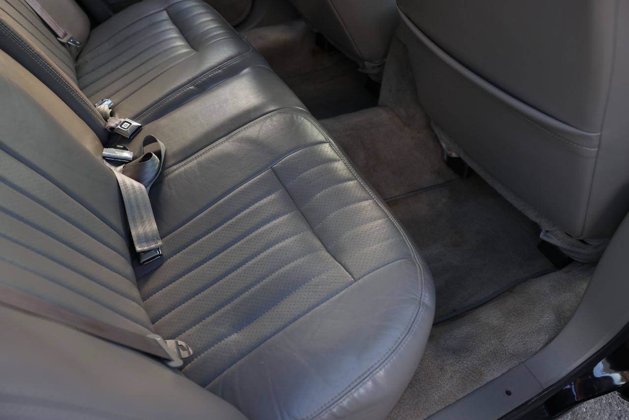 Used 1995 Chevrolet Caprice SS RWD image 12