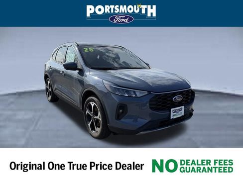 Used 2025 Ford Escape ST-Line Select w/ Tech Pack #2 image 26