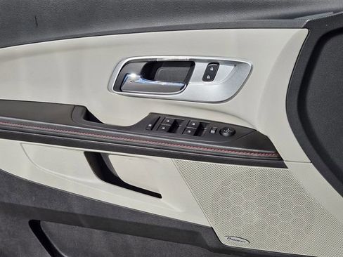 Used 2013 Chevrolet Equinox LTZ image 21