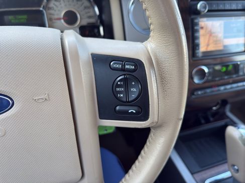 Used 2014 Ford Expedition EL XLT w/ Equipment Group 202A image 19