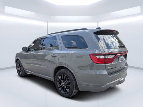 Used 2023 Dodge Durango GT image 4