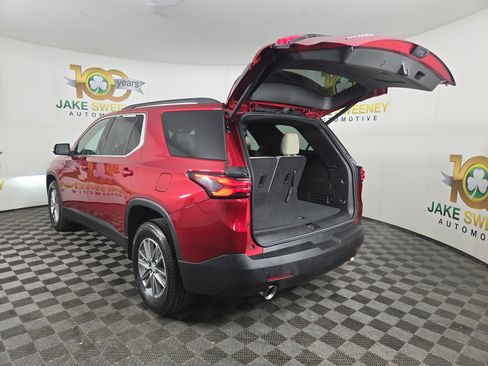 Certified 2023 Chevrolet Traverse LT image 33