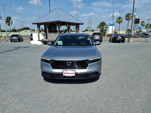 Certified 2023 Honda Accord LX image 3