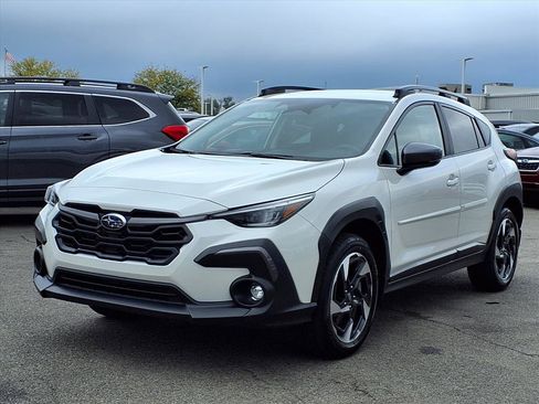 Used 2025 Subaru Crosstrek 2.5i Limited w/ Crosstrek Mirror Package image 2