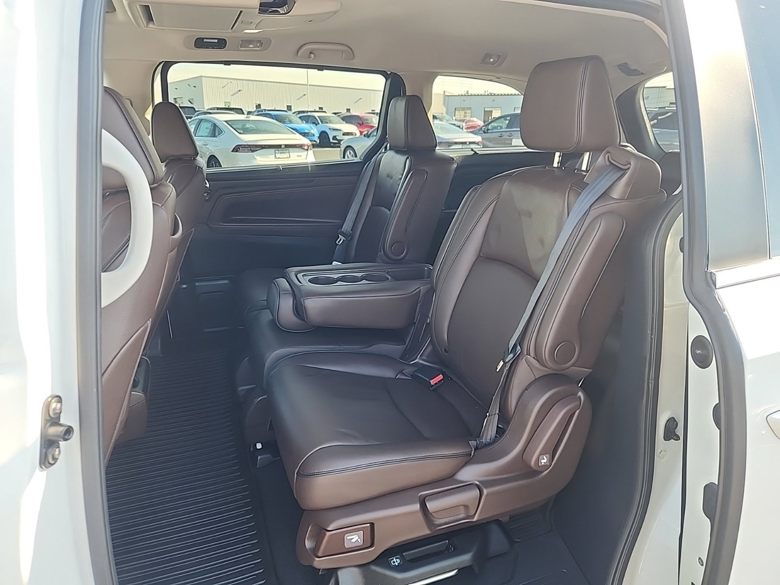 Used 2025 Honda Odyssey Touring image 32