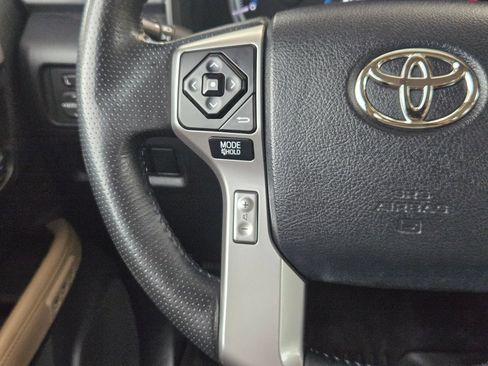 Used 2014 Toyota 4Runner Limited RWD image 21