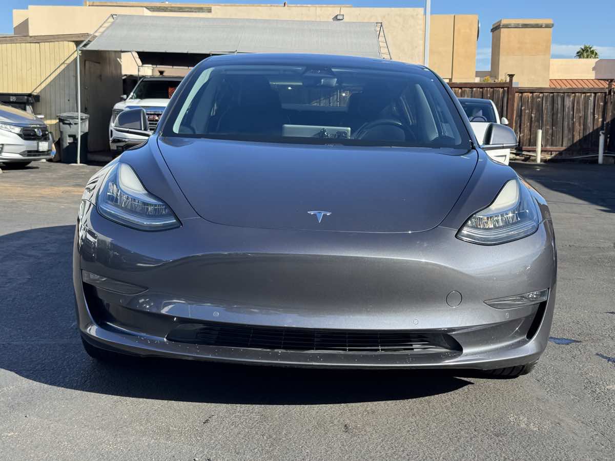 Used 2018 Tesla Model 3 RWD image 6