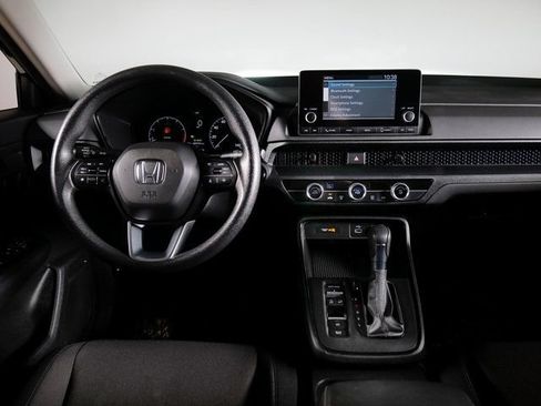 Used 2024 Honda CR-V LX image 11