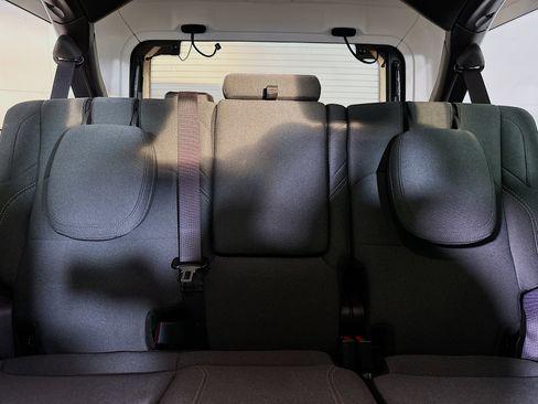 Used 2025 Jeep Wrangler Sahara w/ Safety Group image 29