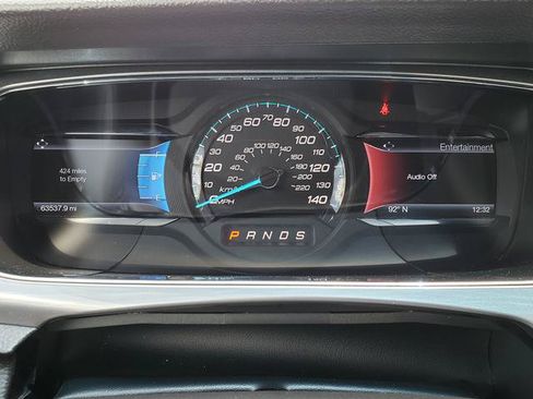 Used 2014 Ford Taurus SEL w/ Equipment Group 201A FWD image 26
