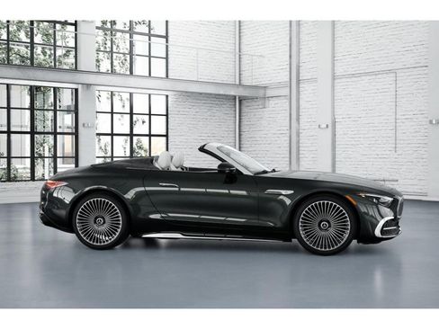 New 2026 Mercedes-Benz Maybach SL 680 image 15