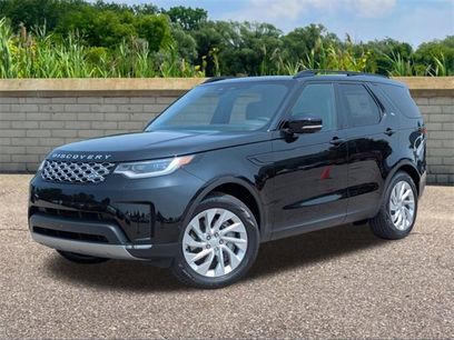 New 2025 Land Rover Discovery S