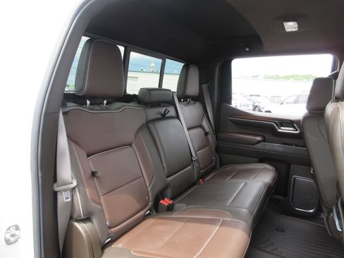 Certified 2024 GMC Sierra 1500 Denali AWD/4WD image 27