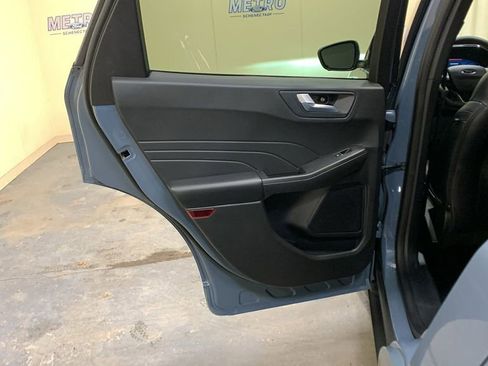 Used 2023 Ford Escape ST-Line Elite image 22