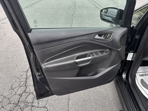 Used 2013 Ford C-MAX Energi SEL image 9