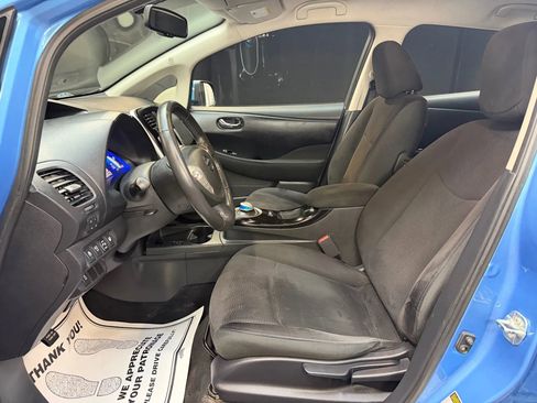 Used 2014 Nissan Leaf SV image 12