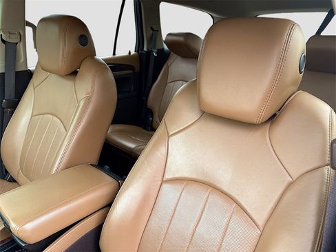 Used 2016 Buick Enclave Premium w/ Experience Buick Package image 22