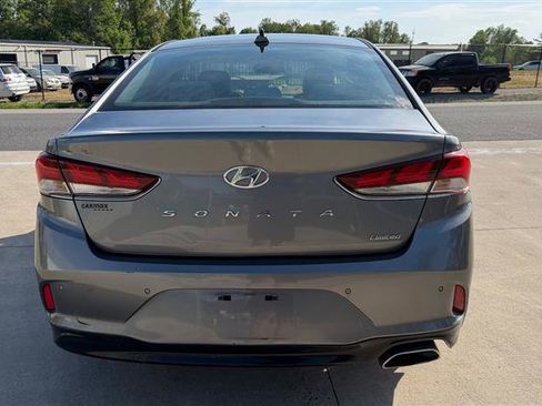 Used 2018 Hyundai Sonata Limited w/ Limited Ultimate Package 03 image 4