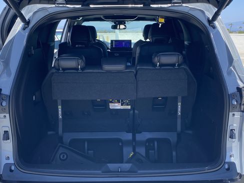 Used 2025 Toyota Sienna XSE w/ XSE Premium Package AWD/4WD image 22
