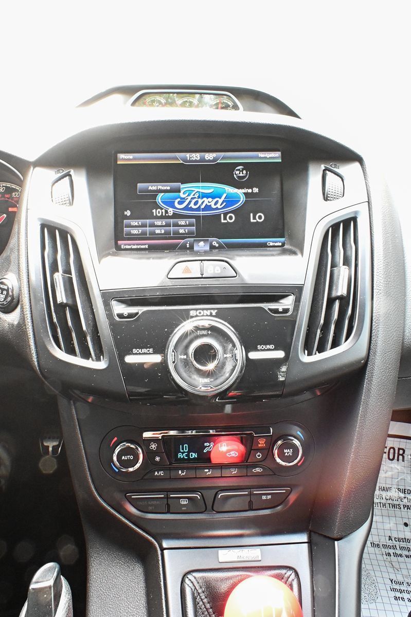 Used 2014 Ford Focus ST w/ Equipment Group 202A FWD image 15