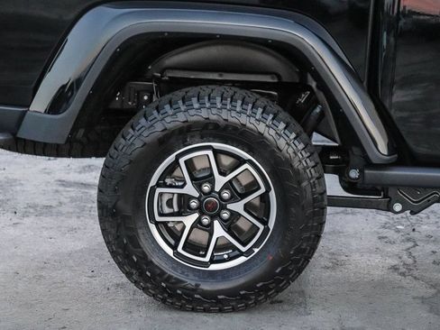 New 2026 Jeep Gladiator Rubicon AWD/4WD image 12