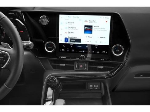 Used 2024 Lexus NX 250 FWD w/ Cold Area Package image 10