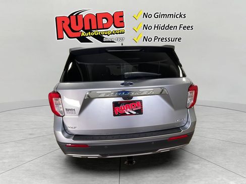 Used 2021 Ford Explorer XLT w/ Equipment Group 202A AWD/4WD image 5
