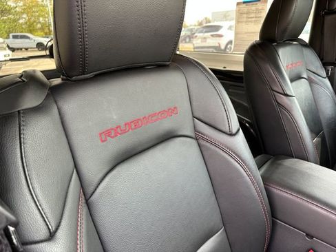 Used 2021 Jeep Wrangler Rubicon w/ Uconnect 4C Nav & Sound Group image 11