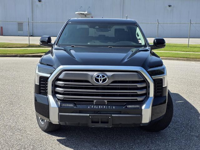 Used 2024 Toyota Tundra Limited w/ Power Package AWD/4WD image 2