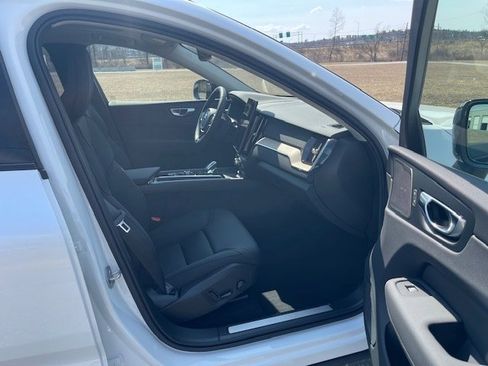 New 2026 Volvo XC60 T8 Plus w/ Protection Package Premier AWD/4WD image 11