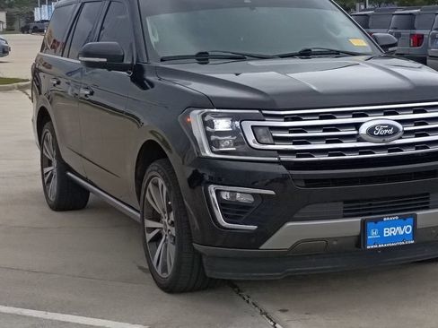 Used 2021 Ford Expedition Limited RWD image 3