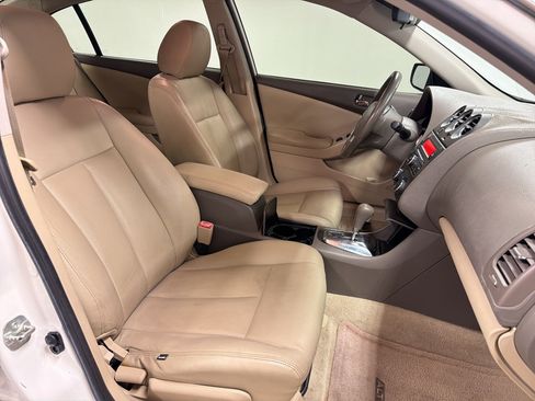 Used 2011 Nissan Altima 2.5 S w/ Special Edition Pkg FWD image 30