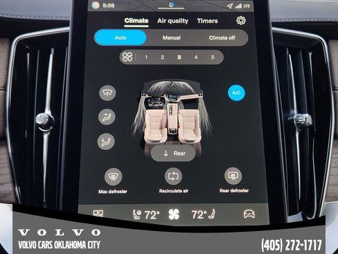 New 2026 Volvo XC90 B6 Plus w/ Protection Package Premier image 18