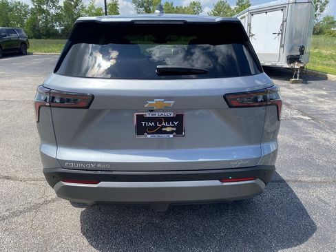 New 2025 Chevrolet Equinox LT image 6