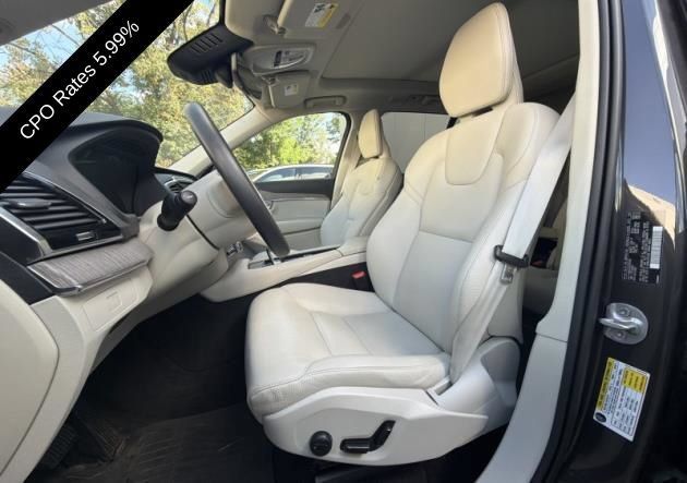 Used 2024 Volvo XC90 B6 Plus AWD/4WD image 2