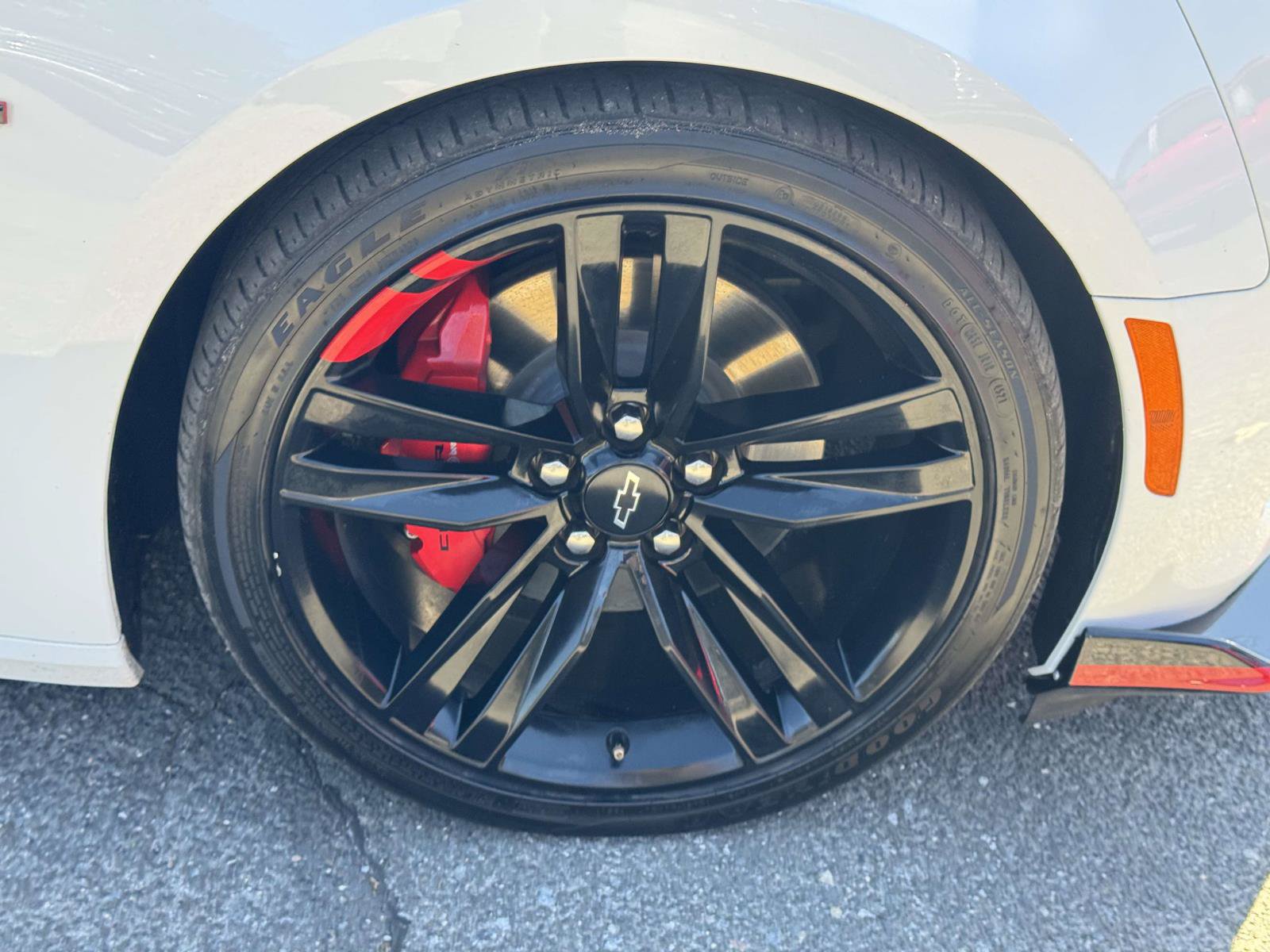 Used 2022 Chevrolet Camaro LT w/ Redline Edition RWD image 9