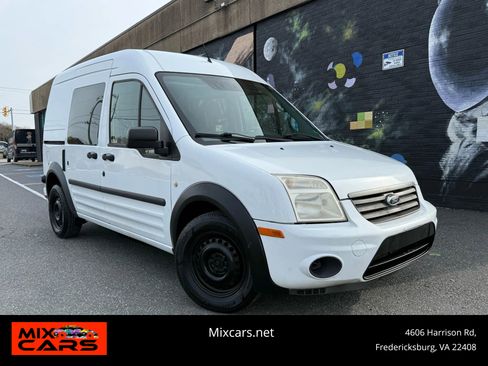 Used 2013 Ford Transit Connect XLT image 1