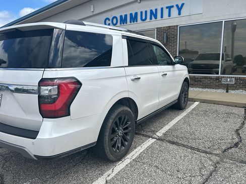 Used 2019 Ford Expedition Limited AWD/4WD image 5