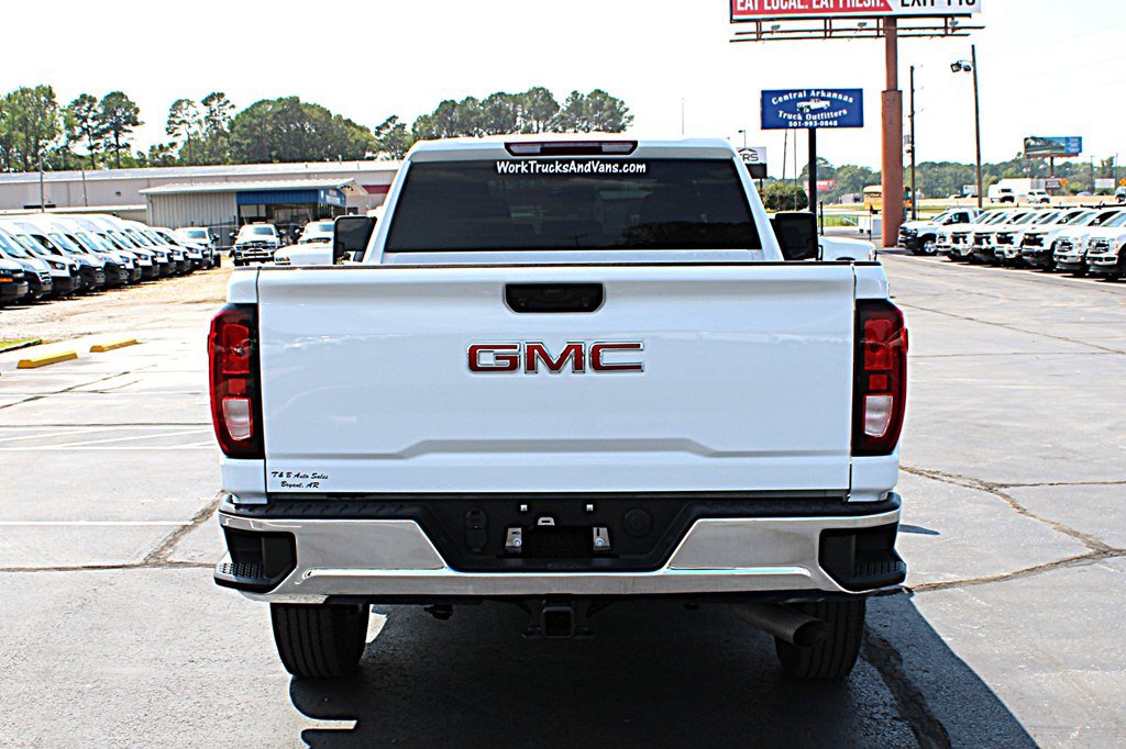 Used 2025 GMC Sierra 2500 Pro w/ Convenience Package RWD image 11