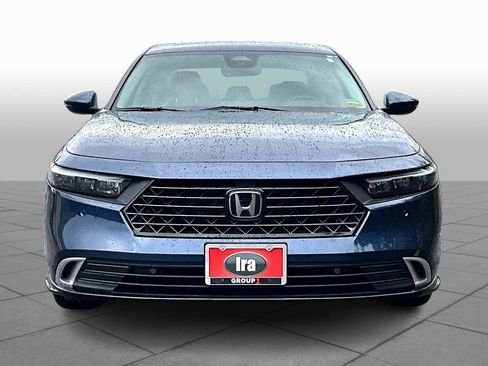 Used 2024 Honda Accord Touring image 3